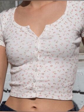Brandy Melville White Floral Zelly Button-Front Crop Top
